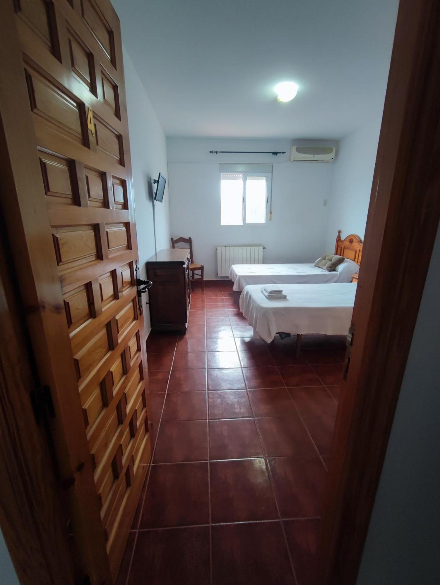 H Helechosa Otel Oda fotoğraf